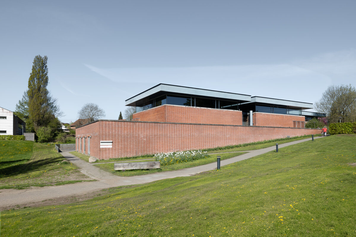 Arkitekturfotografi: Åby Bibliotek — A. Gravers og J. Richter (12)