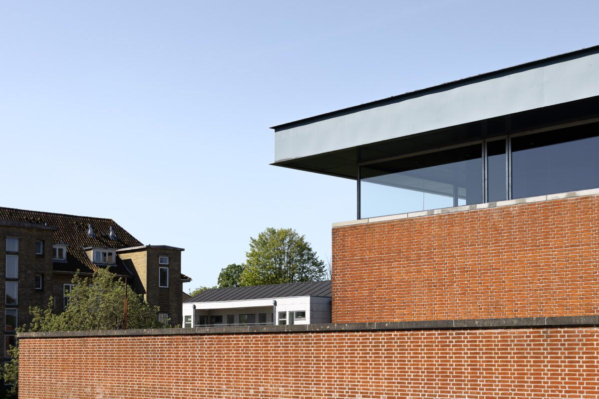 Arkitekturfotografi: Åby Bibliotek — A. Gravers og J. Richter (18)